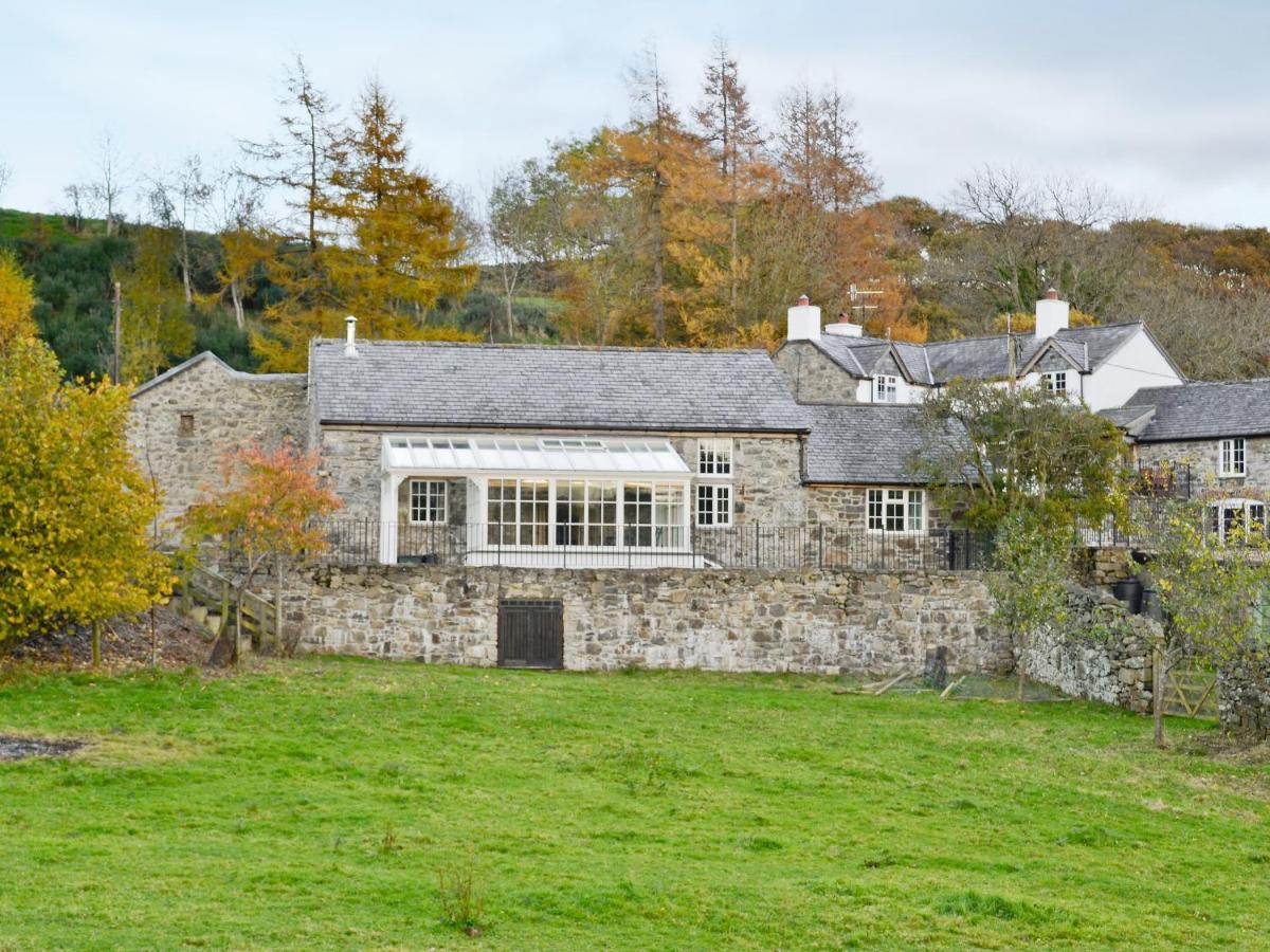 Plas Iwrwg Granary - 28091 Tal-y-Cafn Eksteriør bilde